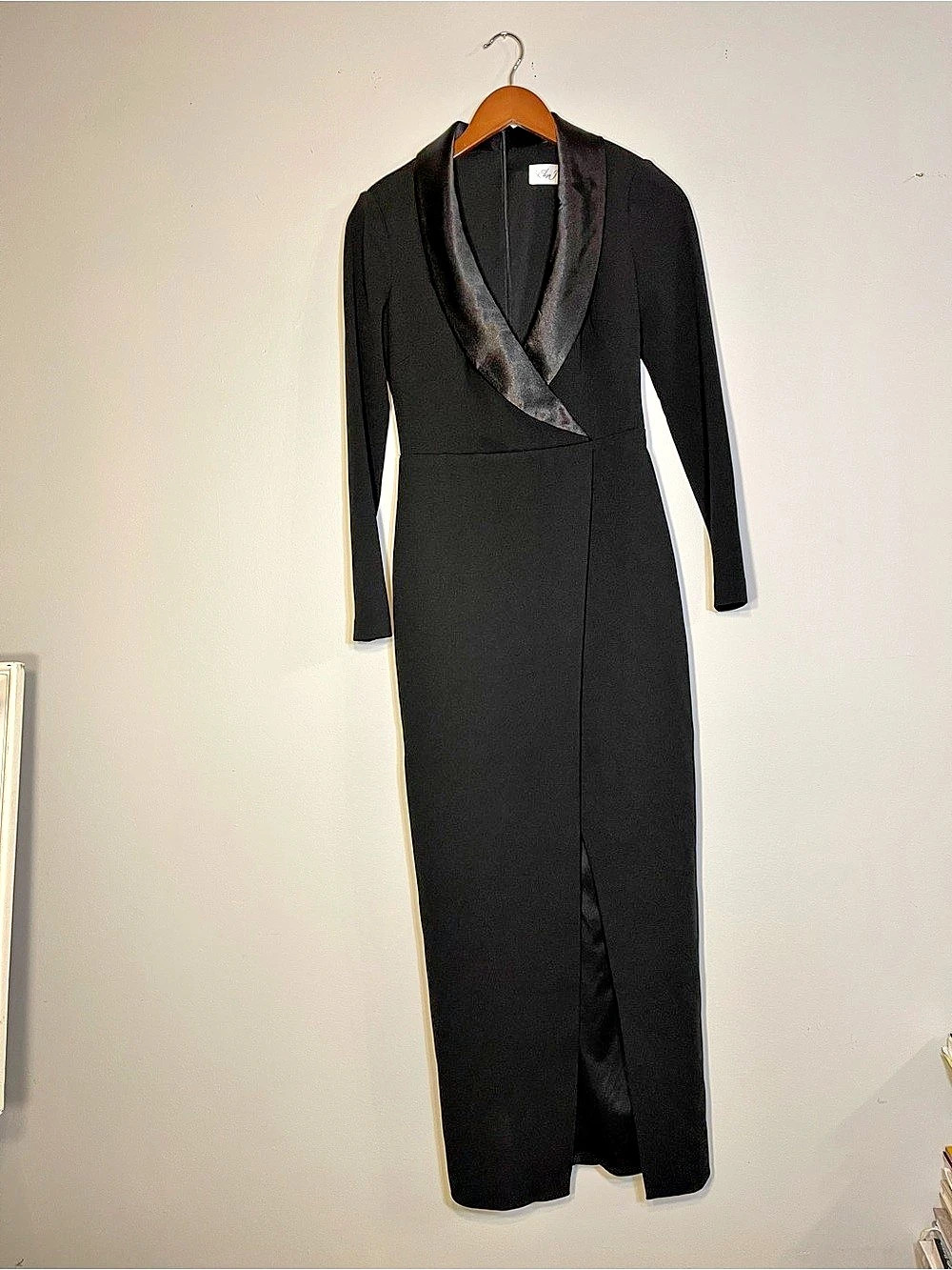 Eliza J Long Sleeve Tuxedo Gown Black Long Sleeve Maxi Dress Size 2